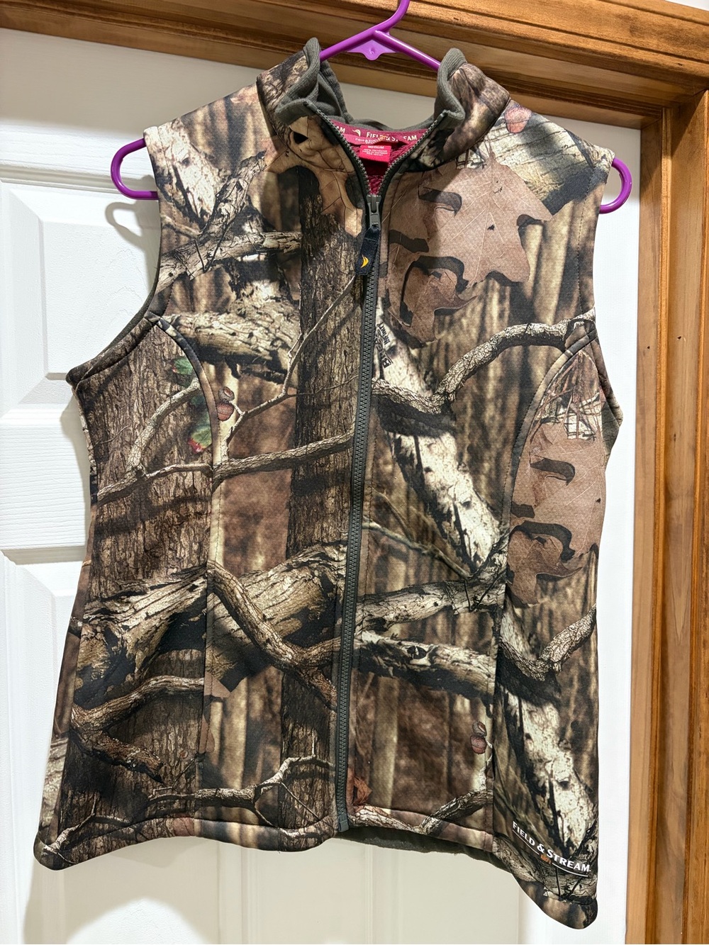 Field & Stream Women's Brown Camo Fleece Vest